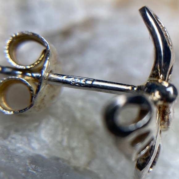Silver Butterfly Earrings and Backs 925 - Picture 3 of 3